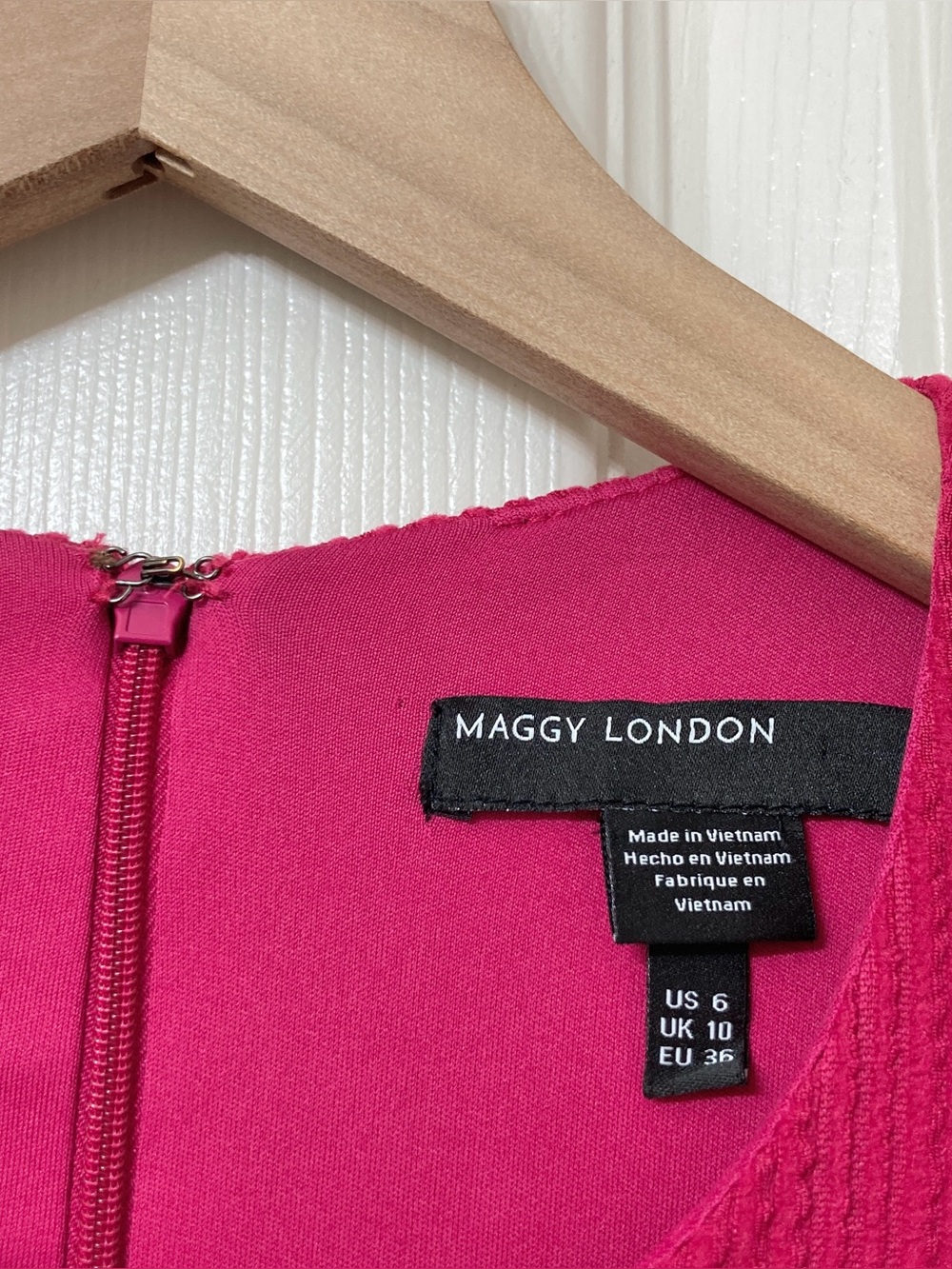 Maggy London Pink Seersucker Puff Sleeve Babydoll Mini Dress 6 Summer Resort - Picture 2 of 5